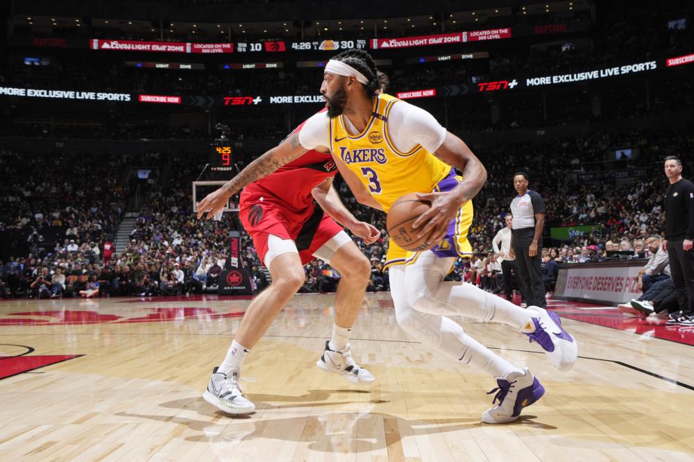 更是前场球 更是前场球