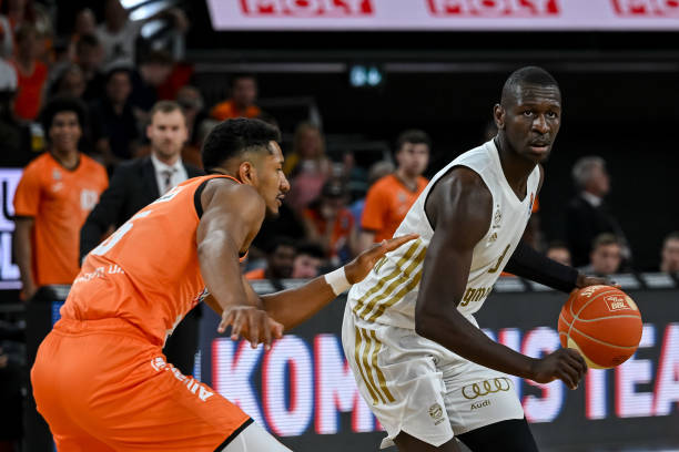 赛场上比分 赛场上比分